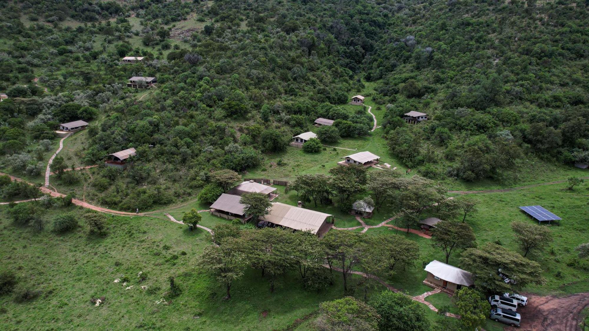 Entumoto Main Camp Hotel Ololaimutiek Luaran gambar
